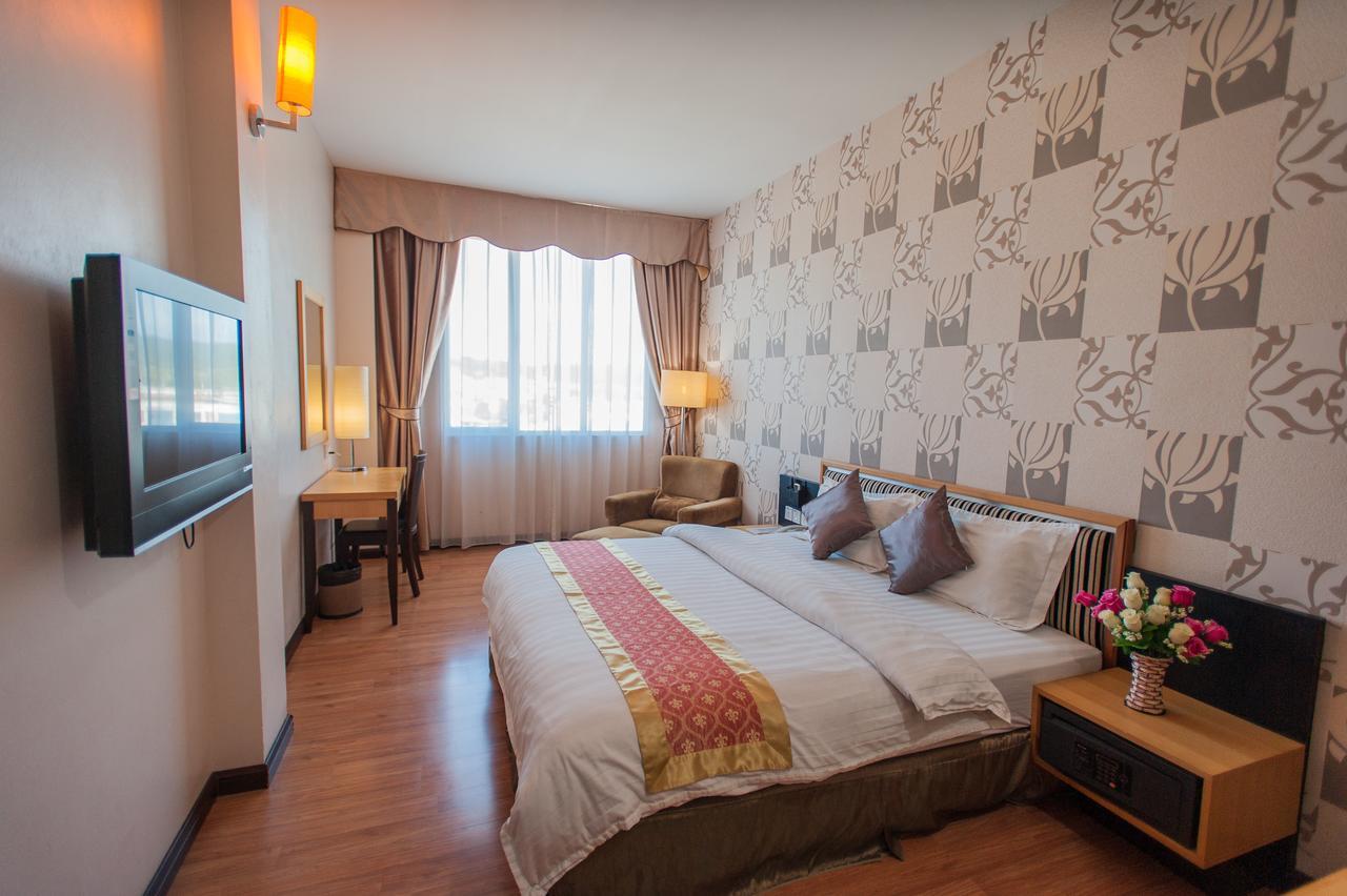 Kemena Hotell Bintulu Eksteriør bilde