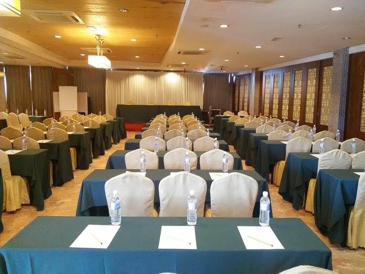 Kemena Hotell Bintulu Eksteriør bilde